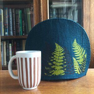 Handmade Felt Tea Pot Cozy Forest Ferns Image NEW